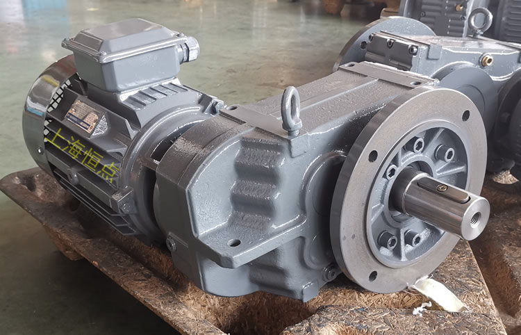 FF67pٙC(j) 늙C(j)ݔ m+Sݔ ԭ(chung) - Ϻc(din)